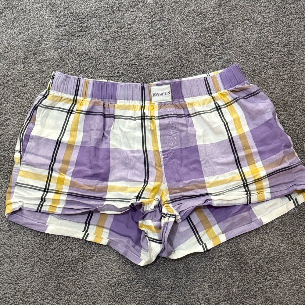 Stylish Women's Plaid Cargo Shorts in Purple and Yellow